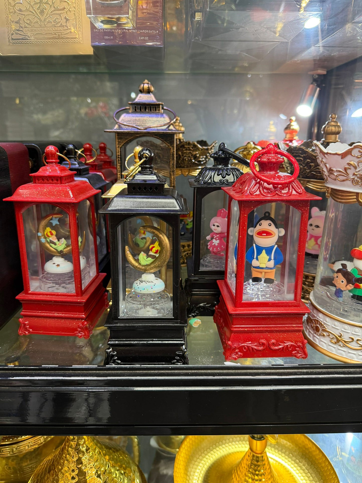 Waterball fanoos with characters with audio