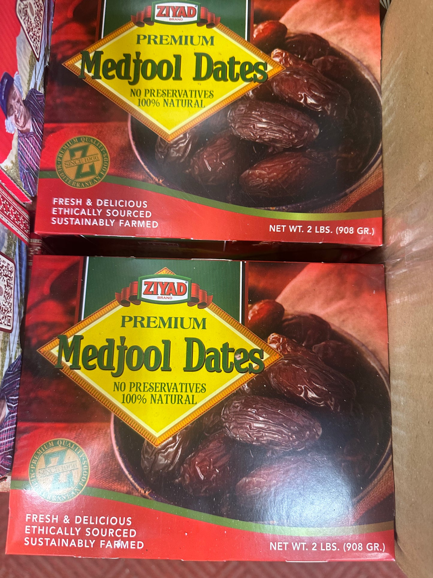 Ziyad premium medjool dates 2 pounds